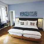 Hotel Bristol