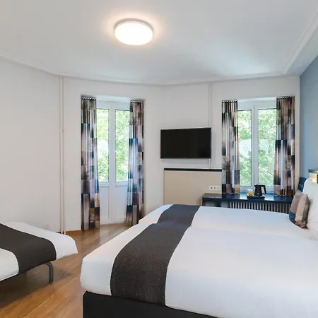 Ξενοδοχείο Bristol