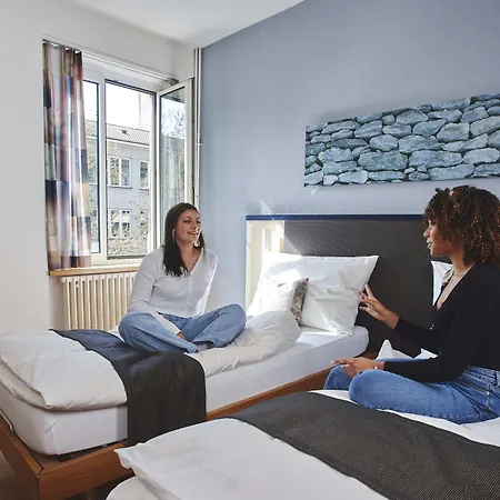 Hotel Bristol 3*