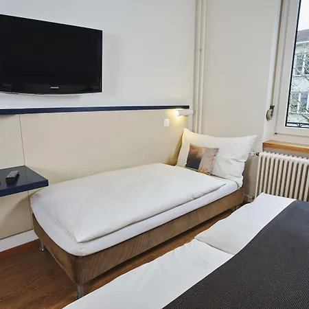 Bristol 3*