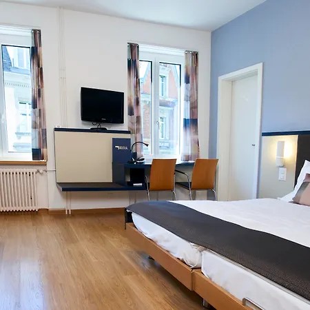 Bristol Ζυρίχη