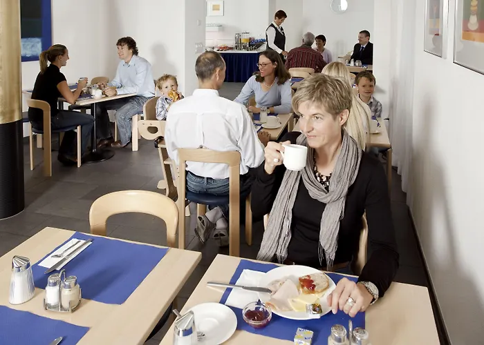 بريستول زوريخ فندق 3*