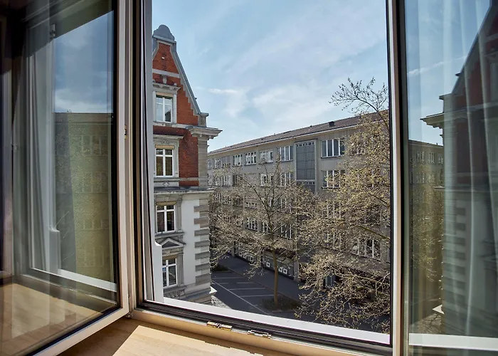 بريستول زوريخ 3*